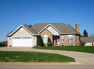 938 Deresch St, Antigo, WI 54409