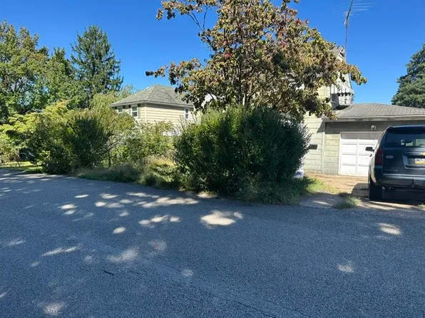 641 Thompson Ave, Clairton, PA 15025