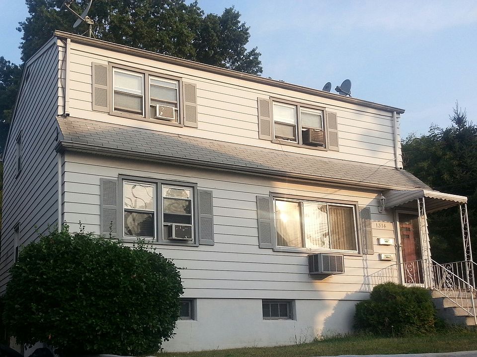 2 Family Home