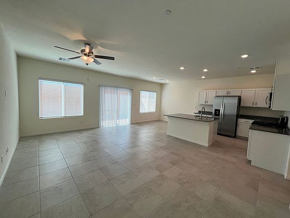 5th image of 1149 Blue Lovebird St