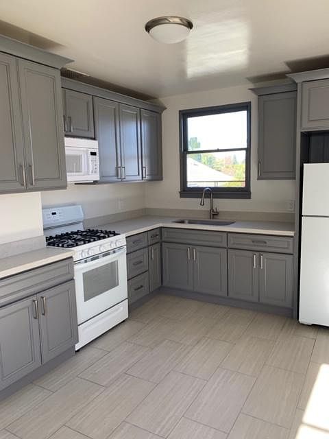 Newly renovated kitchen - brand new floors, appliances, and cabinets
