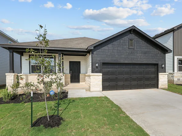 2520 Heritance Pass, Seguin, TX 78155
