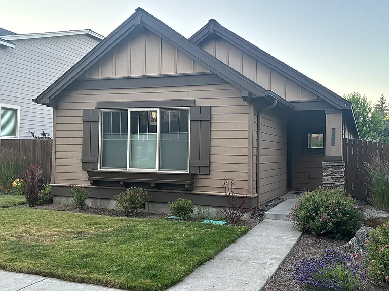 20274 Badger Rd — Photo 2