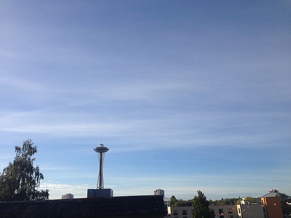 5th image of 819 Nob Hill Ave N #103
