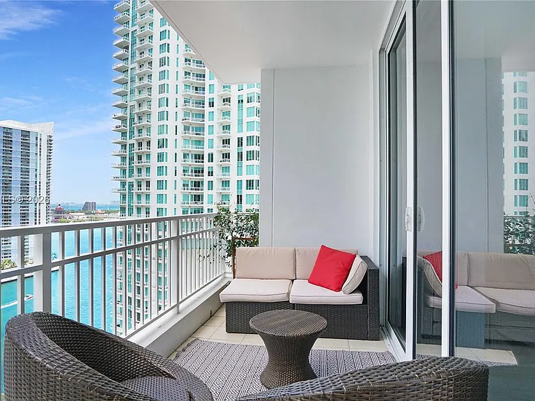 801 Brickell Key Blvd #2210 — Photo 45
