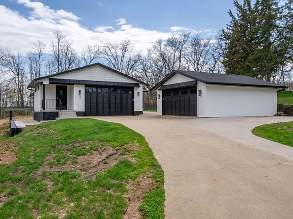 218 Bluff Blvd, Princeton, IA 52768