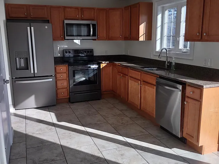 120 Harrisburg Ave — Photo 3