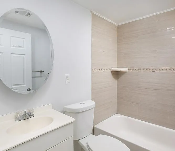 131 Armstrong Ave #1 — Photo 18