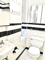 Rented by Haute Residences 