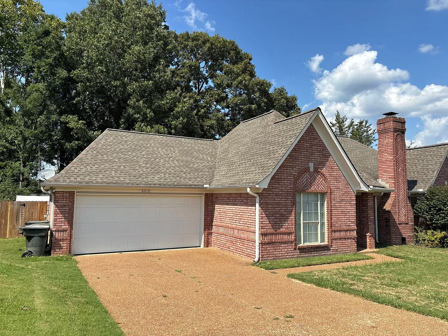 Welcome to 6612 Dawnhill Road! — Photo 2