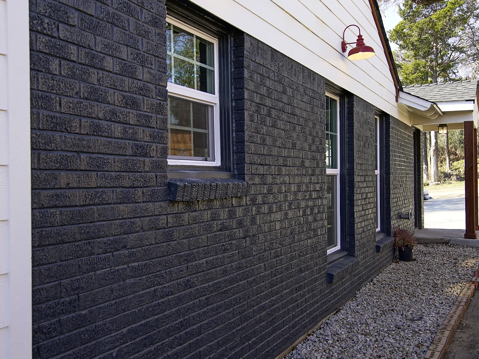 104 S Jester Ave — Photo 2