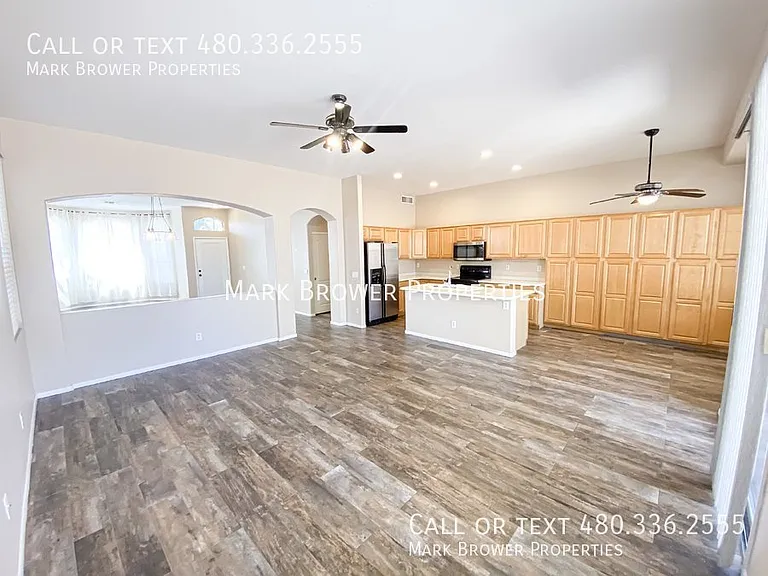 3918 E Juanita Ave — Photo 5