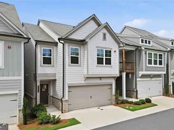354 Hayden Cir, Woodstock, GA 30189