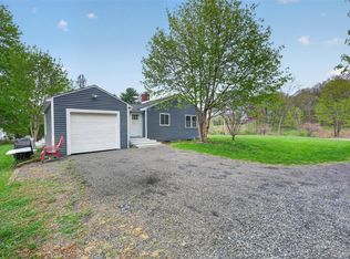 286 State Route 32 S, New Paltz, NY 12561