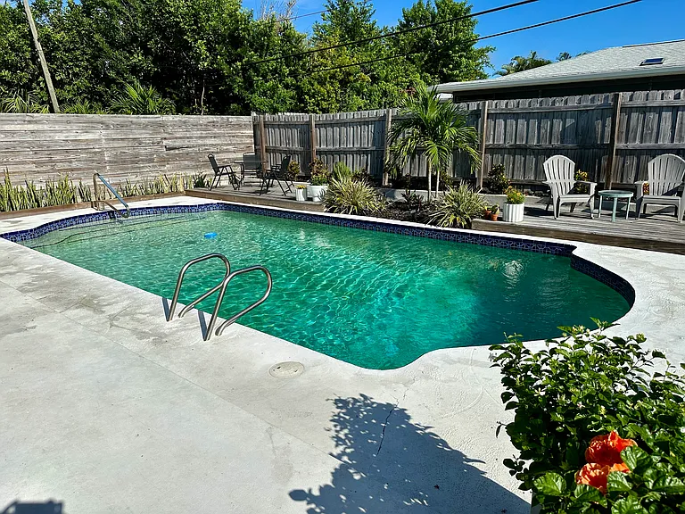 Pool vibes