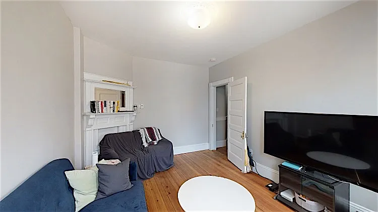 200 Harvard St #4 — Photo 4
