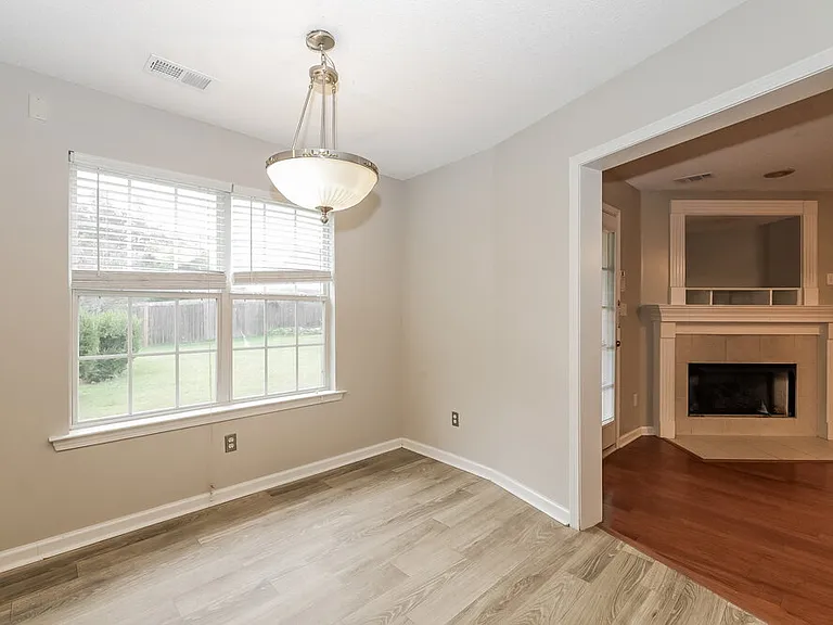 11667 Millwind Dr — Photo 7