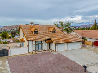 5445 Skyloft Dr, Riverside, CA 92509