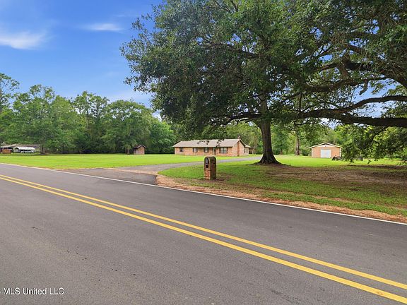 5th image of 123 E Wilkerson Ferry Rd
