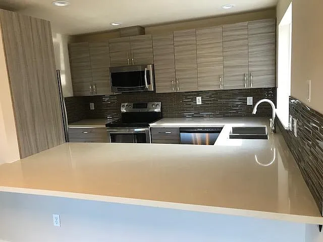 NEW Kitchen
