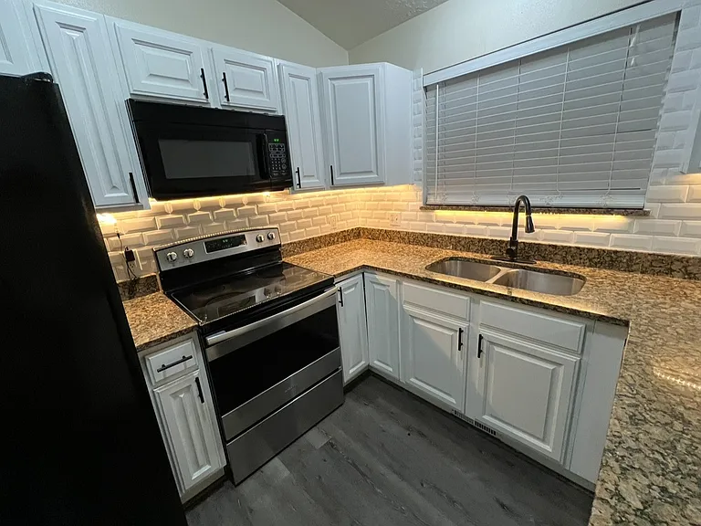 3576 N Canary Way — Photo 5