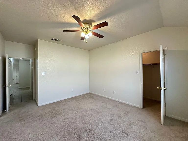 1111 Cinch Dr — Photo 23