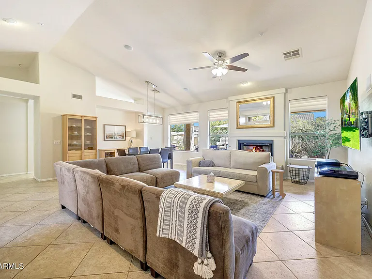 7311 E Wingspan Way — Photo 5
