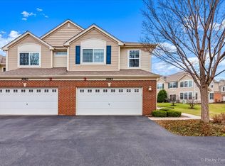 9985 Williams Dr, Huntley, IL 60142
