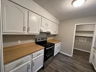3 bed, 2.0 bath, 1185 sqft, $1,550 — Photo 4
