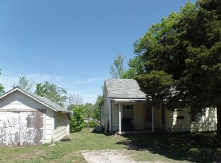 311 W Hickory St, El Dorado Springs, MO 64744