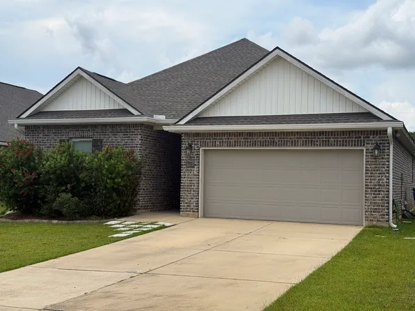 1017 Stella Rd, Foley, AL 36535