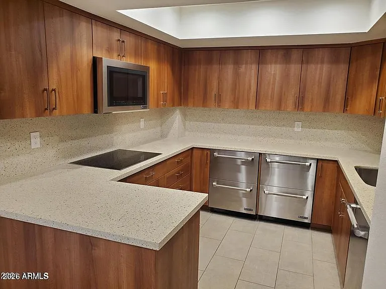 4200 N Miller Rd #405 — Photo 8