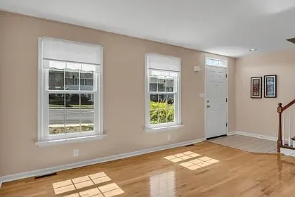 4178 Kittatinny Dr — Photo 4
