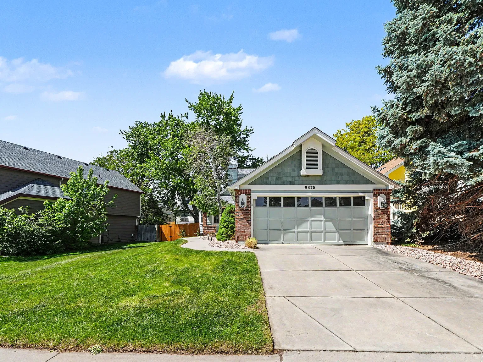 9875 Iris Street - 1 — Photo 3