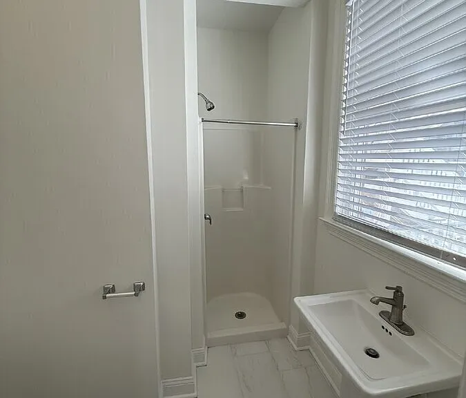 2235 Whitaker St — Photo 27
