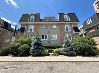 40 Merchant Ln #116, Toronto, ON M6P 4J6