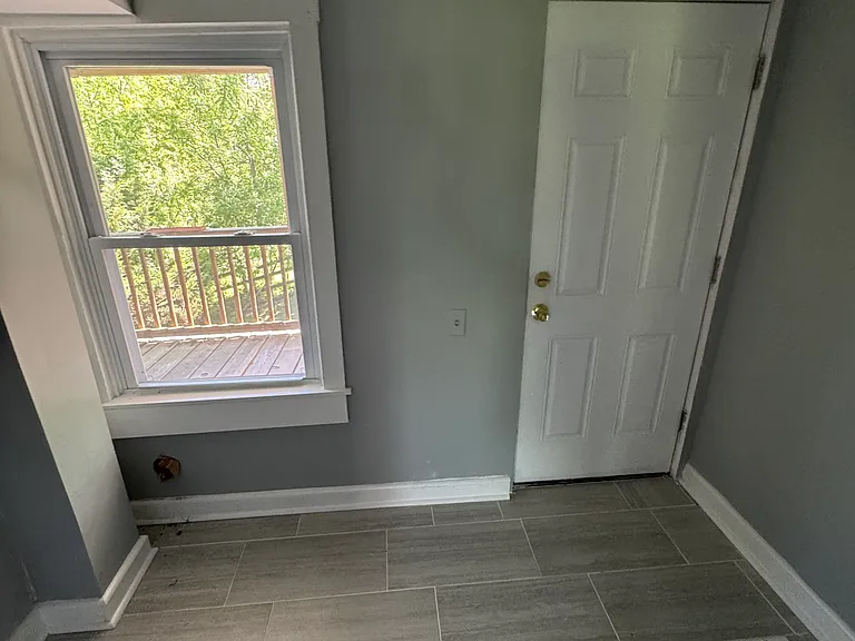 1316 Pleasant Valley Rd — Photo 21