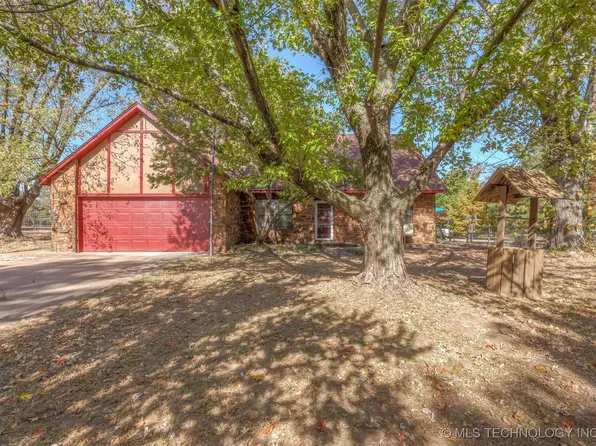 9630 Whipperwill Ln, Broken Arrow, OK 74014