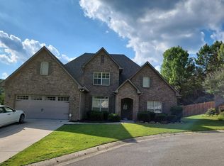461 Chapel Hill Cv, Fultondale, AL 35068