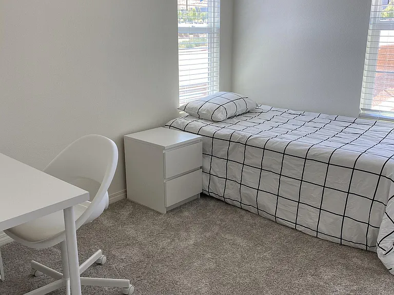 Bedroom - Upstairs