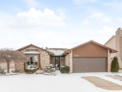 928 Milverton Dr, Troy, MI, 48083