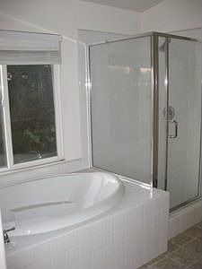Soak Tub & walk-in shower