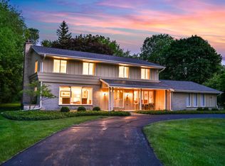 12955 Dunwoody Dr, Elm Grove, WI 53122