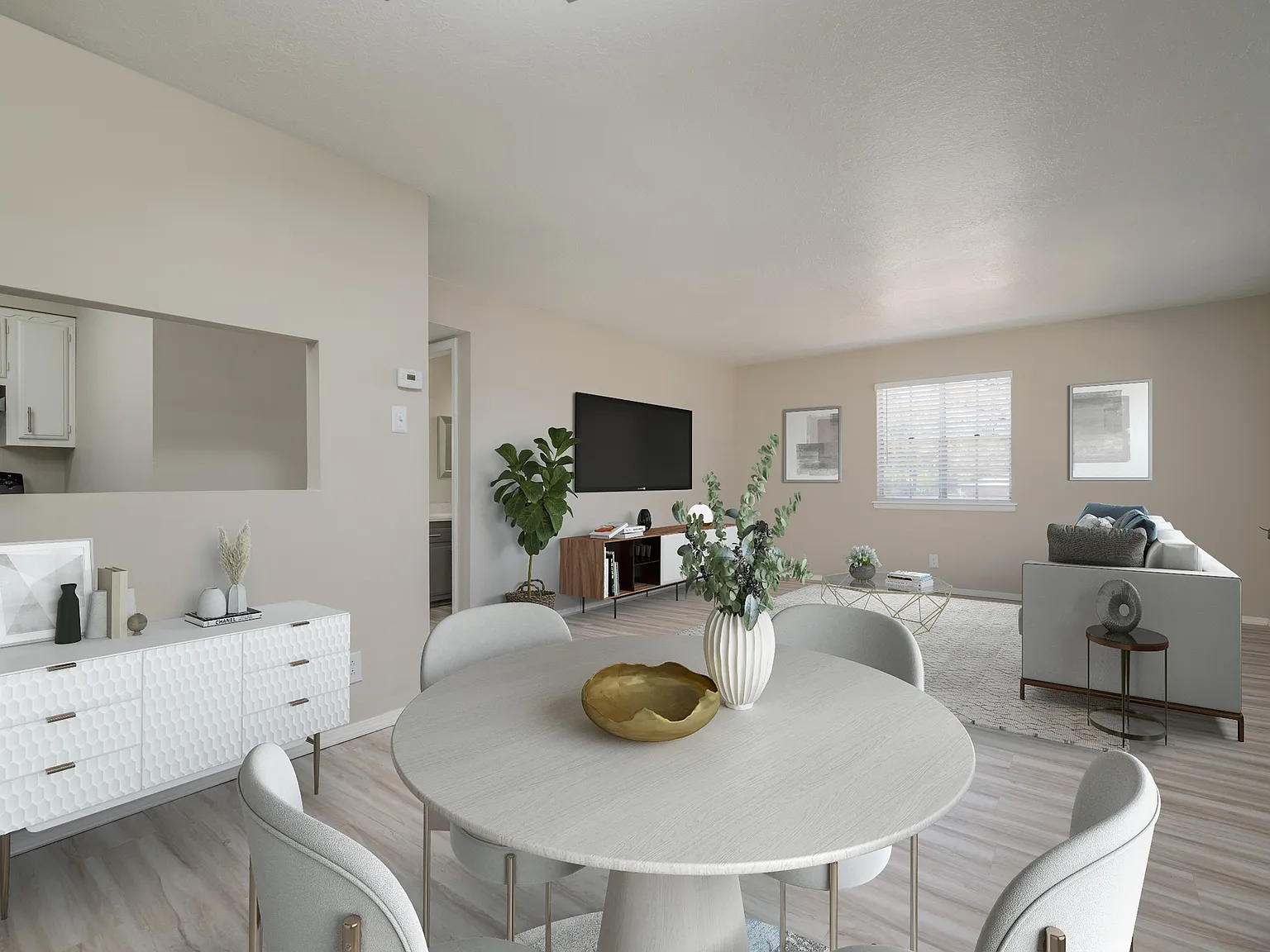 Pine Lane Apartments — Photo 1