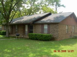 1017 University St, Albany, GA 31707