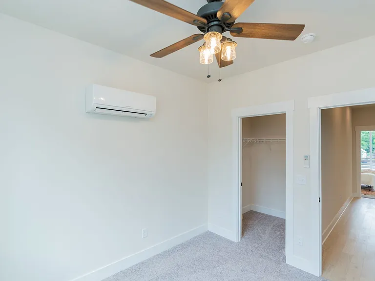 741 N Market St — Photo 25