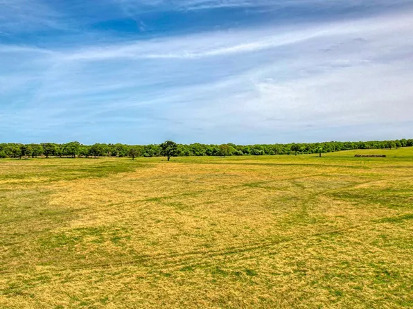 15 Cottonwood Trl, Poolville, TX 76487