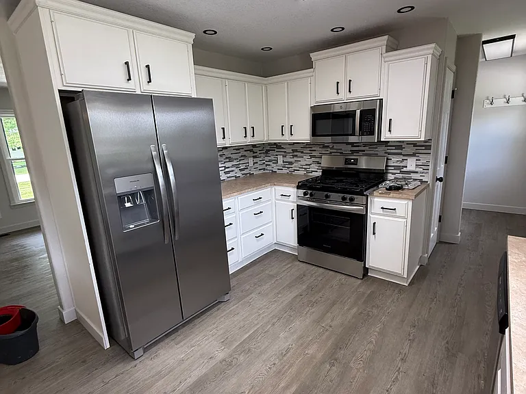 103 N Bunn St — Photo 8