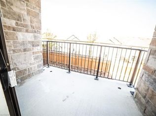 778 Laurelwood Dr, Waterloo, ON N2V2W2