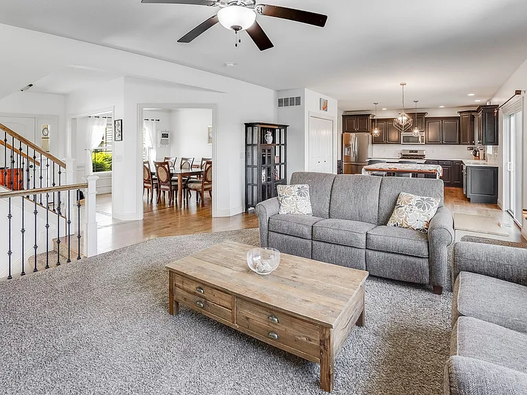 1208 White Oak Rd — Photo 8
